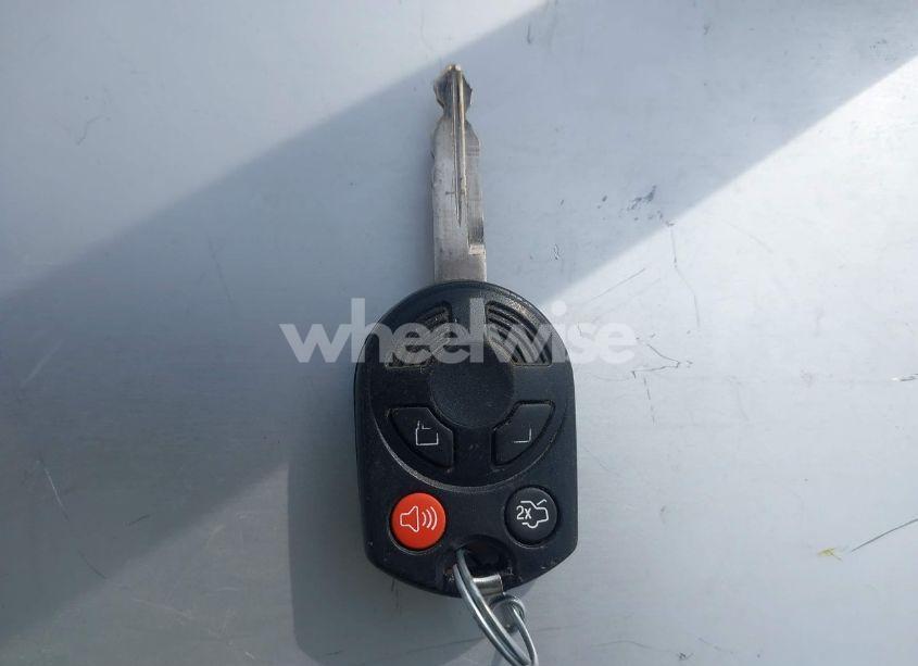 Photo 11 of 2011 Ford Escape XLT (VIN 1FMCU9D7XBKC11223)