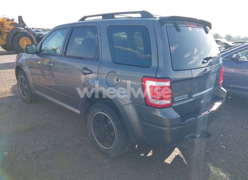 Photo 3 of 2012 Ford Escape XLT (VIN 1FMCU9D7XCKA19334)