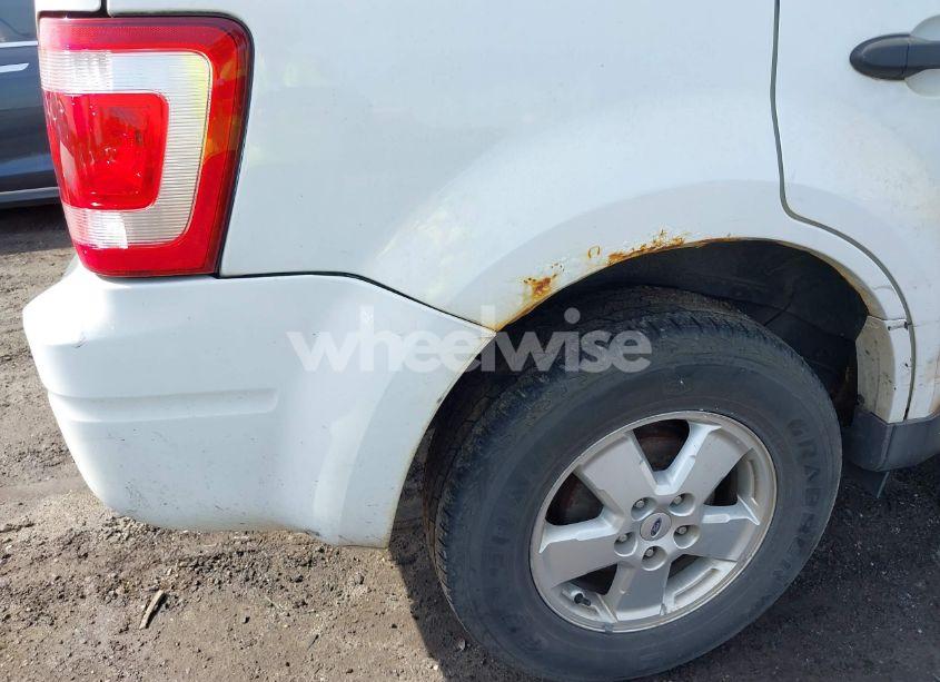 Photo 12 of 2012 Ford Escape XLT (VIN 1FMCU9D7XCKA45318)