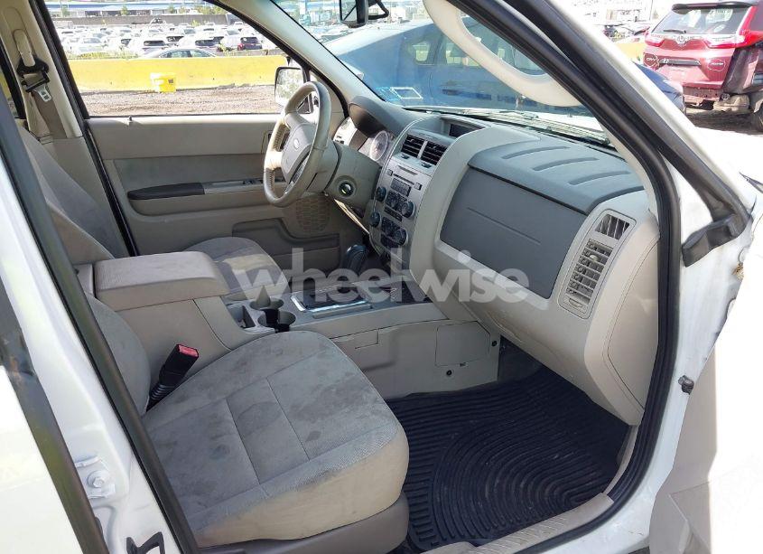 Photo 5 of 2012 Ford Escape XLT (VIN 1FMCU9D7XCKA45318)