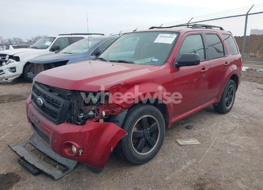Photo 2 of 2012 Ford Escape XLT (VIN 1FMCU9D7XCKA70185)