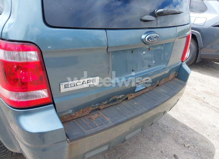 Photo 6 of 2012 Ford Escape XLT (VIN 1FMCU9D7XCKB60341)