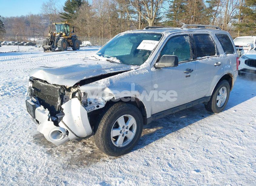 Photo 2 of 2012 Ford Escape XLT (VIN 1FMCU9D7XCKC52890)