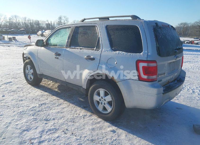 Photo 3 of 2012 Ford Escape XLT (VIN 1FMCU9D7XCKC52890)