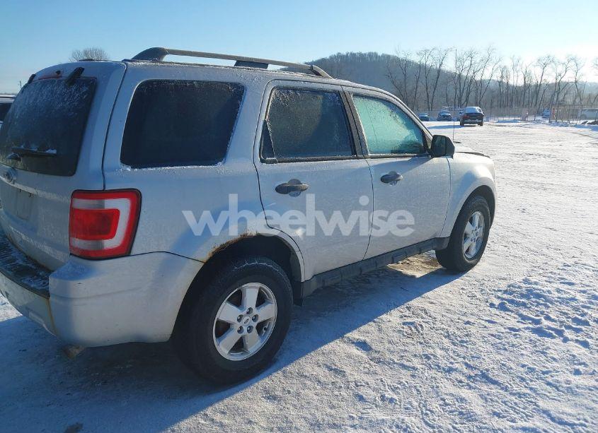 Photo 4 of 2012 Ford Escape XLT (VIN 1FMCU9D7XCKC52890)