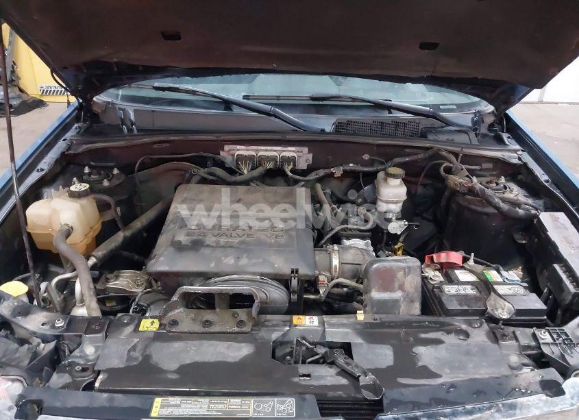 Photo 10 of 2010 Ford Escape XLT (VIN 1FMCU9DG0AKA46345)