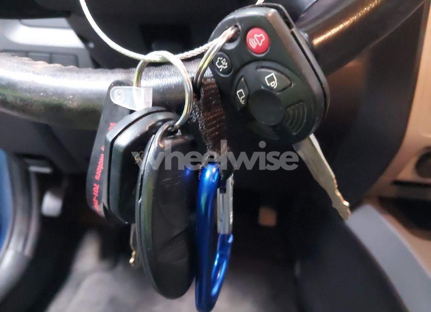 Photo 11 of 2010 Ford Escape XLT (VIN 1FMCU9DG0AKA46345)