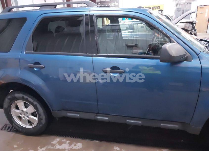 Photo 13 of 2010 Ford Escape XLT (VIN 1FMCU9DG0AKA46345)