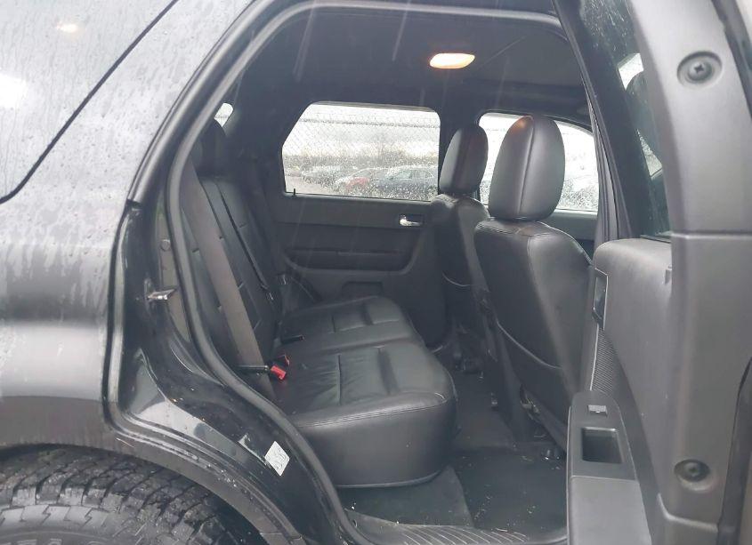 Photo 8 of 2011 Ford Escape XLT (VIN 1FMCU9DG0BKA20930)