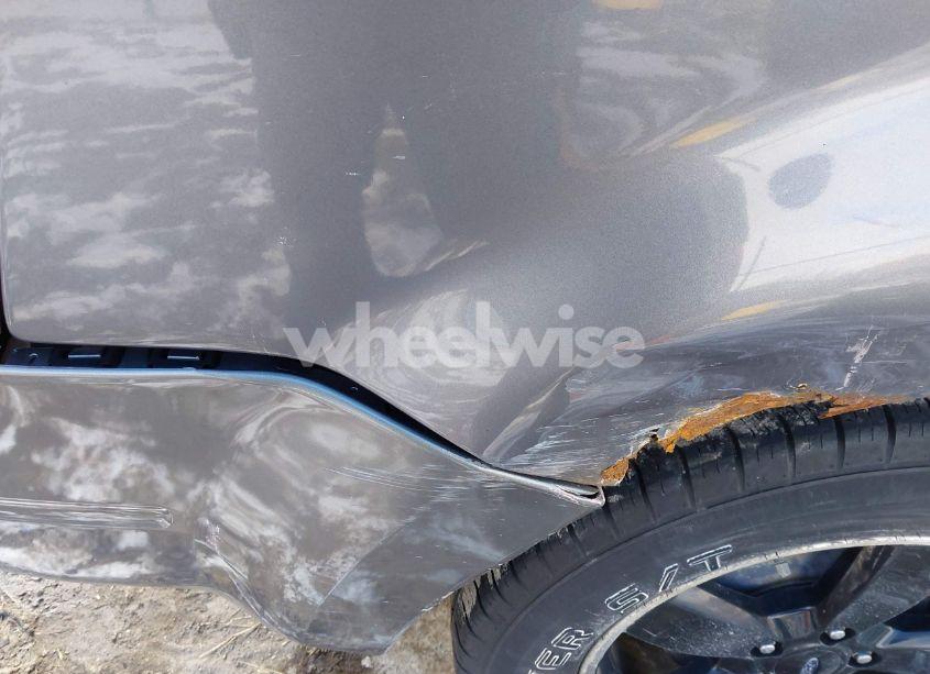 Photo 13 of 2011 Ford Escape XLT (VIN 1FMCU9DG0BKA48274)