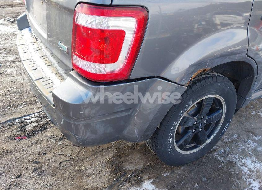 Photo 6 of 2011 Ford Escape XLT (VIN 1FMCU9DG0BKA48274)