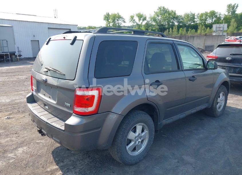 Photo 4 of 2012 Ford Escape XLT (VIN 1FMCU9DG0CKA33985)