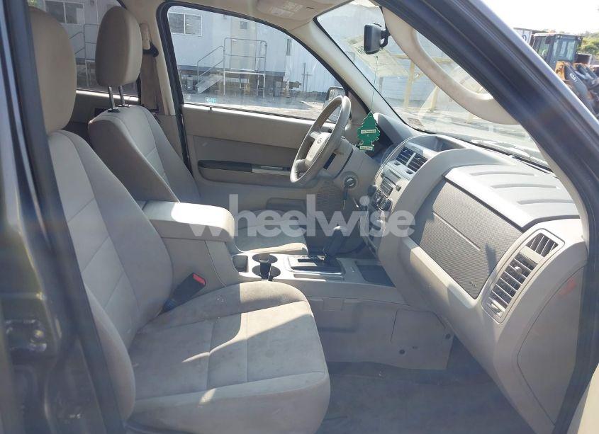 Photo 5 of 2012 Ford Escape XLT (VIN 1FMCU9DG0CKA33985)