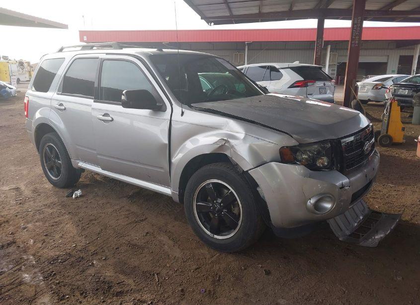 2012 Ford Escape XLT (VIN 1FMCU9DG0CKB42060) main photo