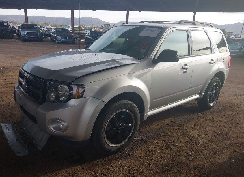 Photo 2 of 2012 Ford Escape XLT (VIN 1FMCU9DG0CKB42060)