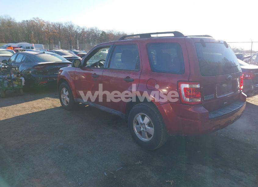 Photo 3 of 2012 Ford Escape XLT (VIN 1FMCU9DG0CKB47324)