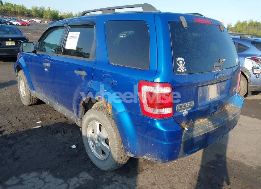 Photo 3 of 2012 Ford Escape XLT (VIN 1FMCU9DG0CKC22930)