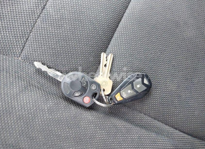 Photo 11 of 2010 Ford Escape XLT (VIN 1FMCU9DG1AKA07814)