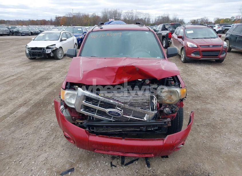 Photo 12 of 2010 Ford Escape XLT (VIN 1FMCU9DG1AKA07814)