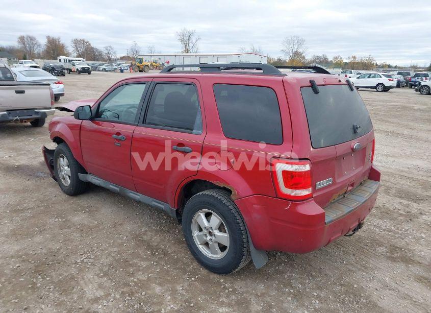 Photo 3 of 2010 Ford Escape XLT (VIN 1FMCU9DG1AKA07814)