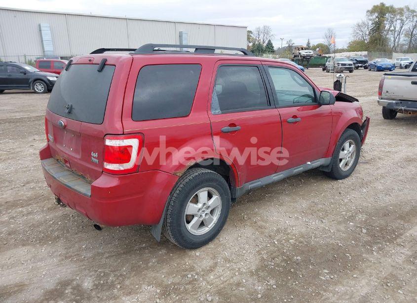 Photo 4 of 2010 Ford Escape XLT (VIN 1FMCU9DG1AKA07814)