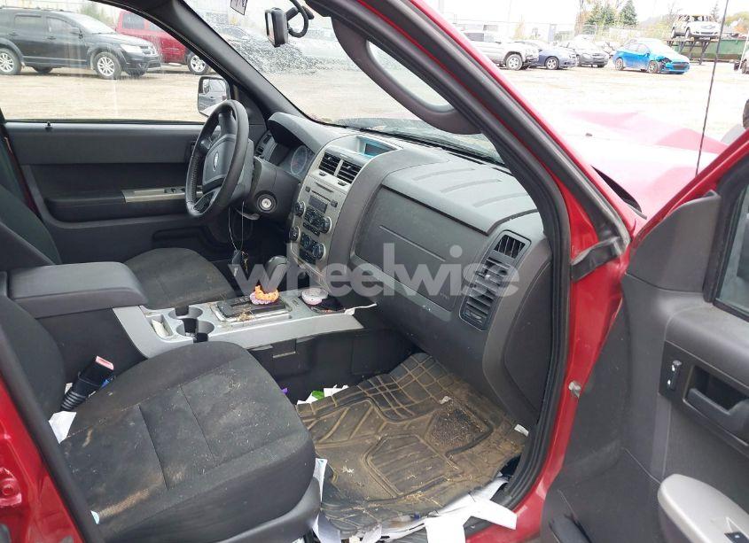 Photo 5 of 2010 Ford Escape XLT (VIN 1FMCU9DG1AKA07814)