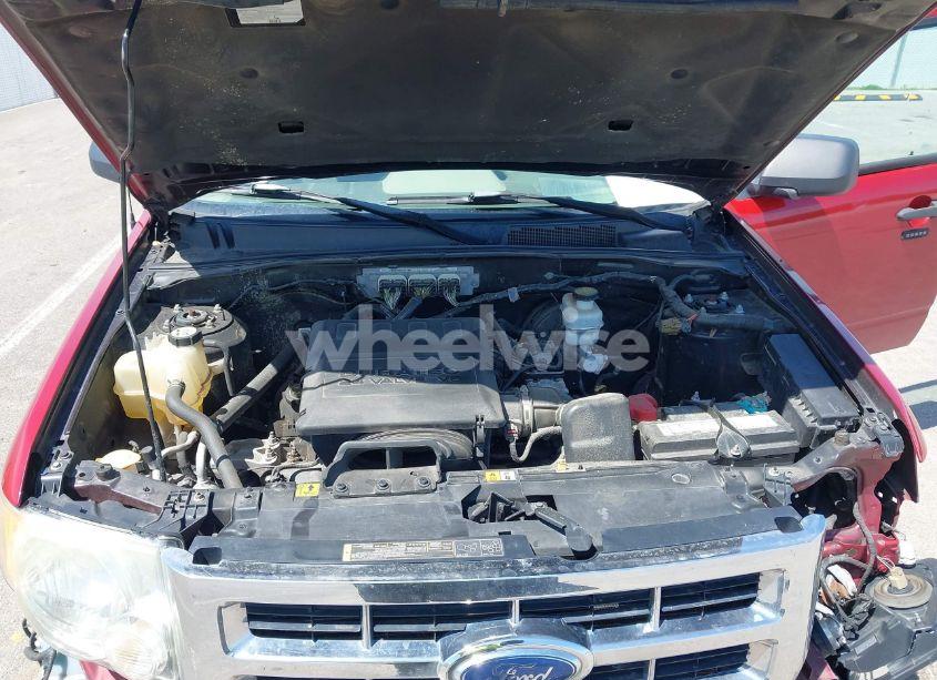 Photo 10 of 2010 Ford Escape XLT (VIN 1FMCU9DG1AKA30915)