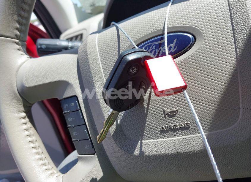 Photo 11 of 2010 Ford Escape XLT (VIN 1FMCU9DG1AKA30915)