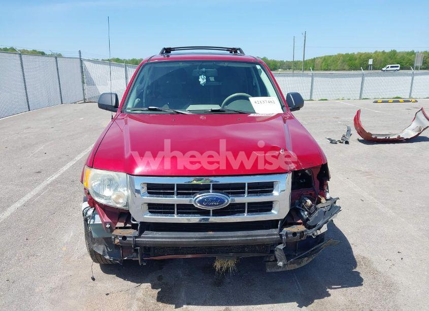 Photo 13 of 2010 Ford Escape XLT (VIN 1FMCU9DG1AKA30915)