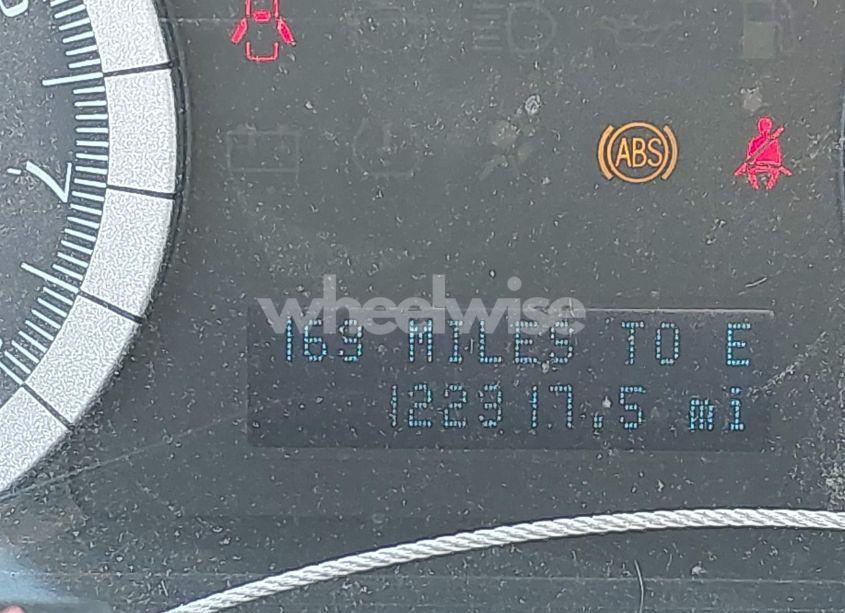 Photo 16 of 2010 Ford Escape XLT (VIN 1FMCU9DG1AKA30915)