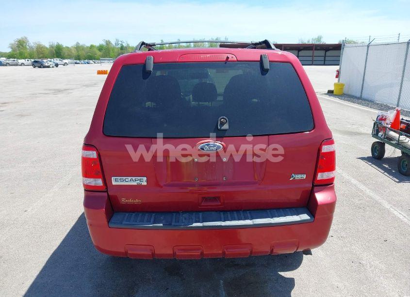 Photo 17 of 2010 Ford Escape XLT (VIN 1FMCU9DG1AKA30915)