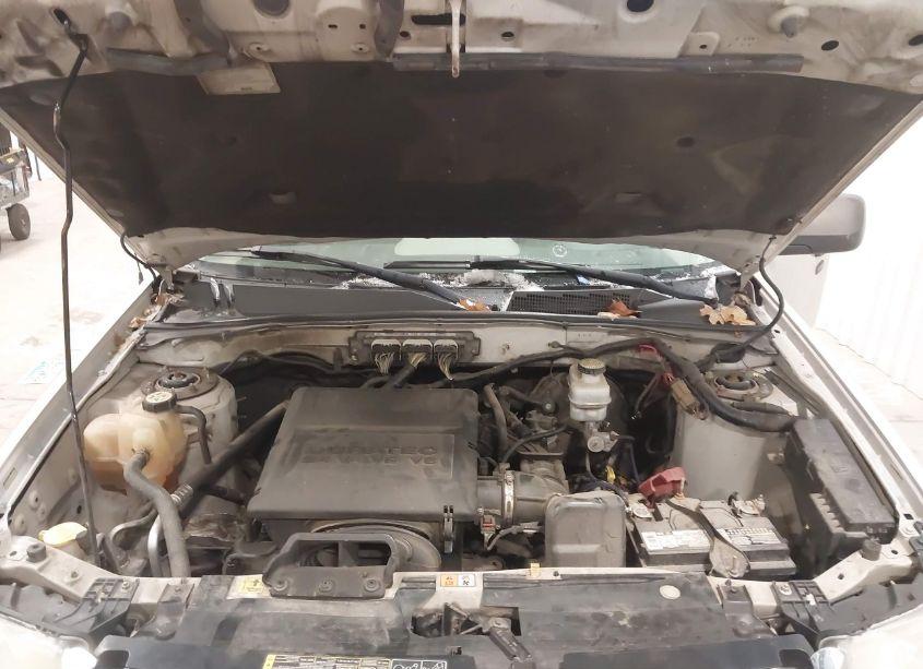 Photo 10 of 2010 Ford Escape XLT (VIN 1FMCU9DG1AKC21265)