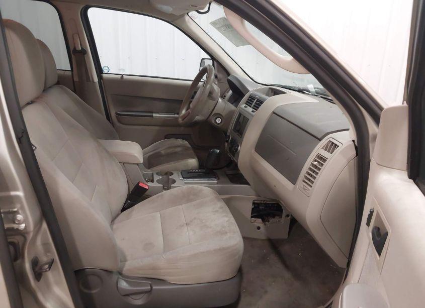 Photo 5 of 2010 Ford Escape XLT (VIN 1FMCU9DG1AKC21265)
