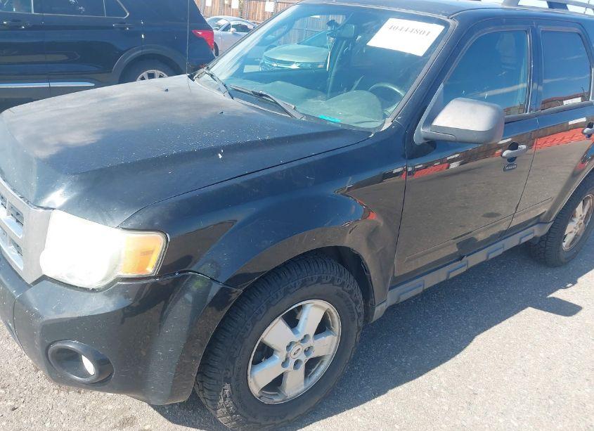 Photo 6 of 2010 Ford Escape XLT (VIN 1FMCU9DG1AKC27972)