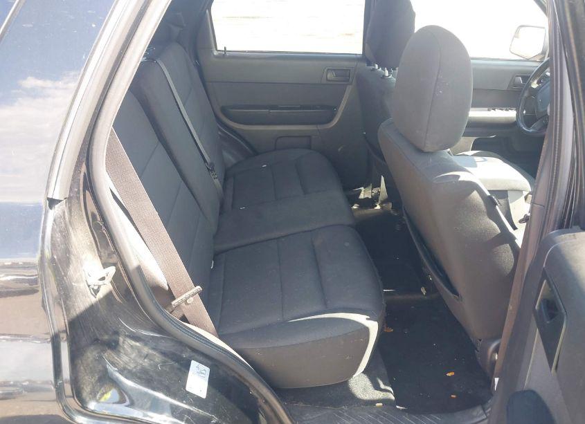 Photo 8 of 2010 Ford Escape XLT (VIN 1FMCU9DG1AKC27972)