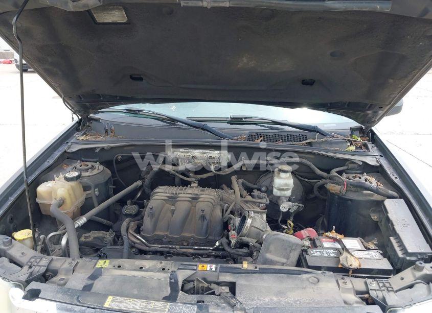 Photo 10 of 2010 Ford Escape XLT (VIN 1FMCU9DG1AKD06848)