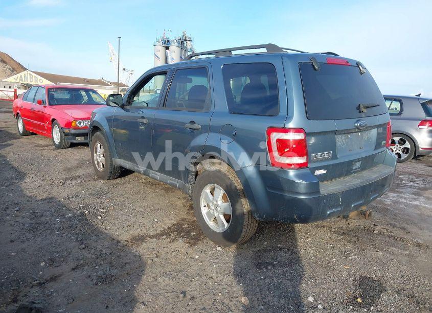 Photo 3 of 2010 Ford Escape XLT (VIN 1FMCU9DG1AKD09099)