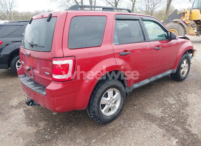 Photo 4 of 2011 Ford Escape XLT (VIN 1FMCU9DG1BKA25179)