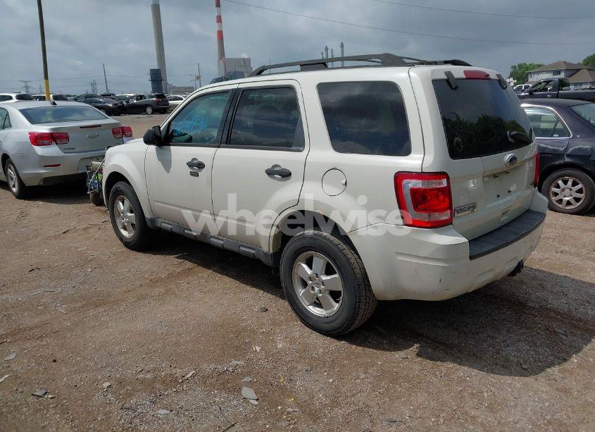 Photo 3 of 2011 Ford Escape XLT AUTOMATIC (VIN 1FMCU9DG1BKA63740)