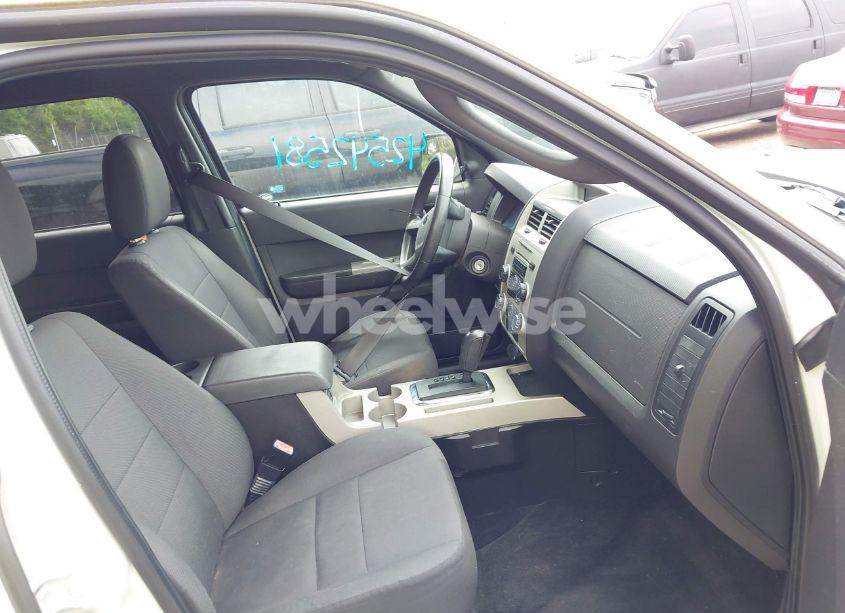 Photo 5 of 2011 Ford Escape XLT AUTOMATIC (VIN 1FMCU9DG1BKA63740)