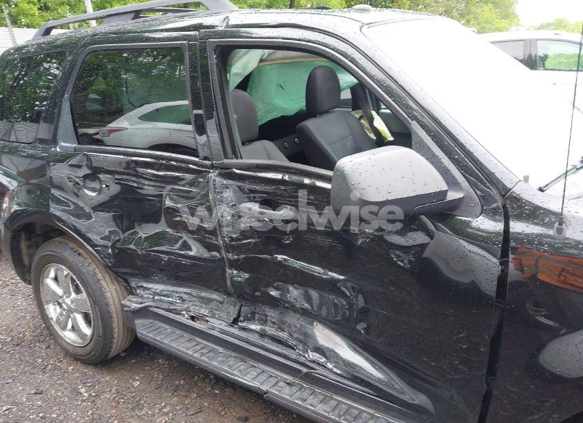 Photo 22 of 2011 Ford Escape XLT (VIN 1FMCU9DG1BKA73183)