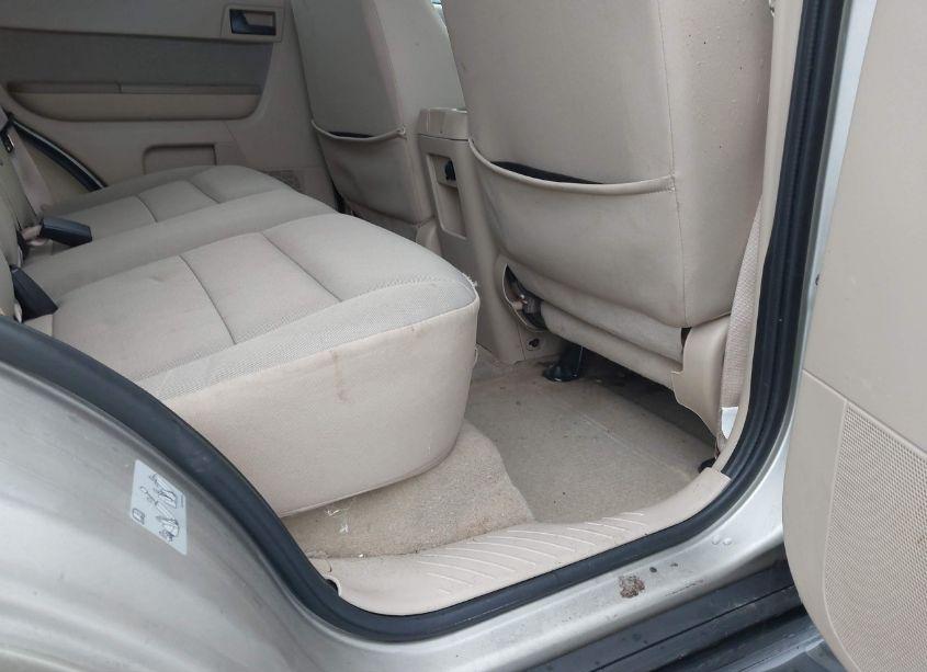 Photo 8 of 2011 Ford Escape XLT (VIN 1FMCU9DG1BKA86502)