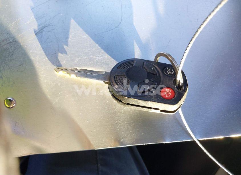 Photo 11 of 2011 Ford Escape XLT (VIN 1FMCU9DG1BKC05651)