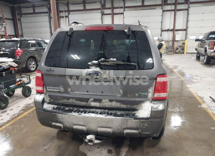 Photo 16 of 2011 Ford Escape XLT (VIN 1FMCU9DG1BKC11904)