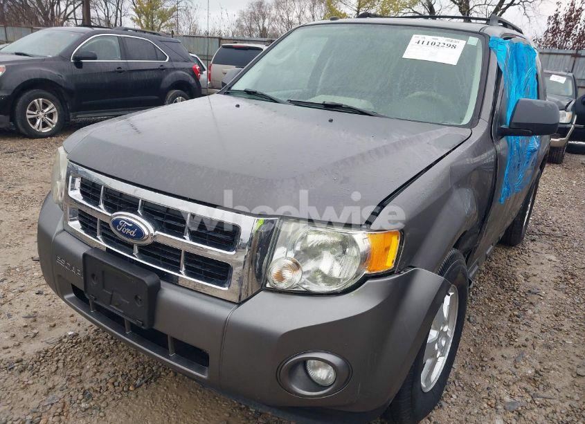 Photo 2 of 2012 Ford Escape XLT (VIN 1FMCU9DG1CKA13678)