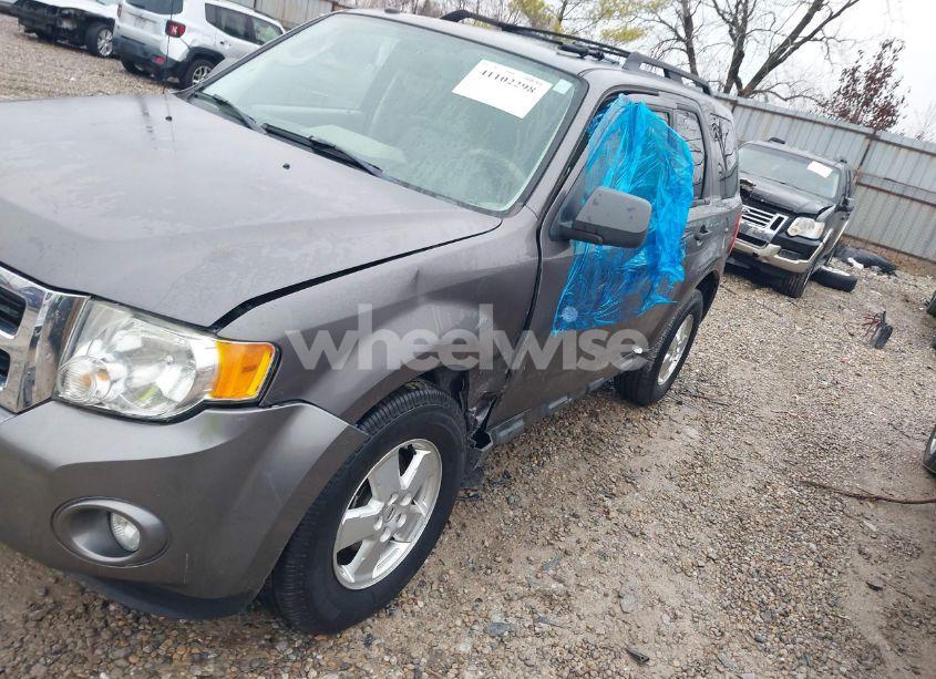 Photo 6 of 2012 Ford Escape XLT (VIN 1FMCU9DG1CKA13678)