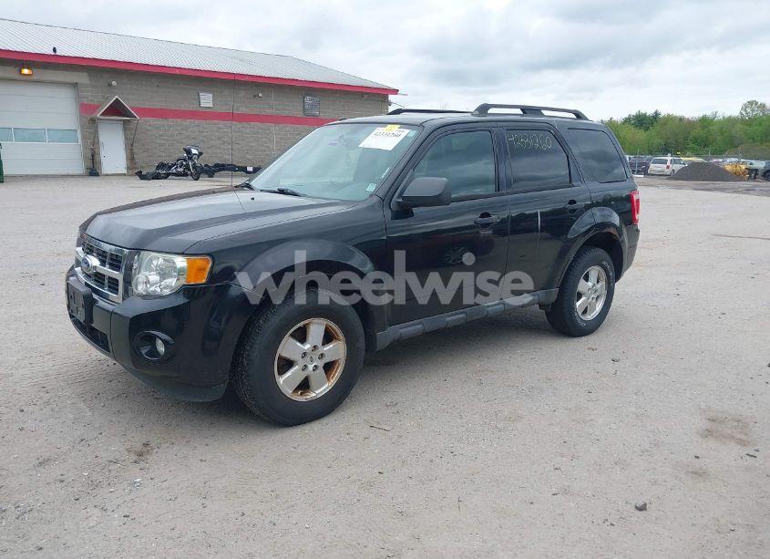 Photo 2 of 2012 Ford Escape XLT (VIN 1FMCU9DG1CKA15379)