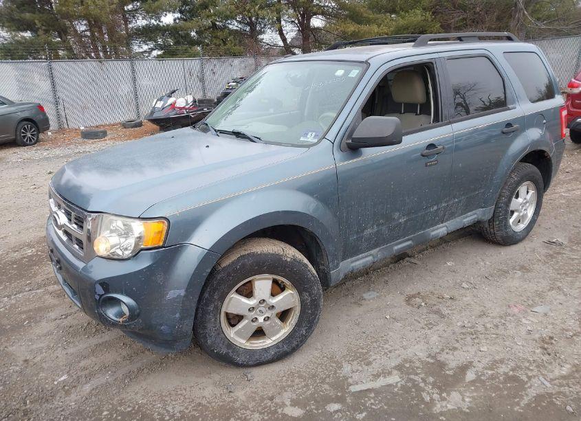 Photo 2 of 2012 Ford Escape XLT (VIN 1FMCU9DG1CKA66994)