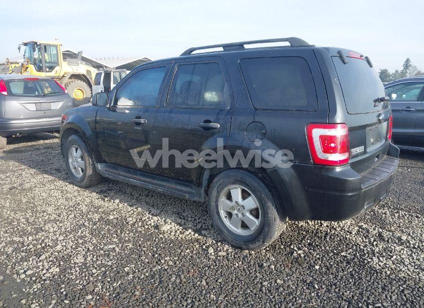 Photo 3 of 2012 Ford Escape XLT (VIN 1FMCU9DG1CKA90681)