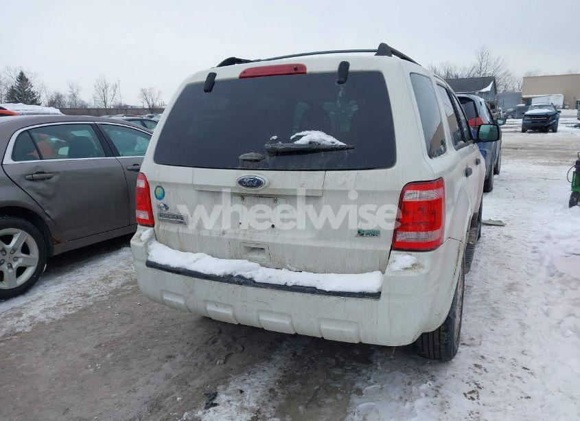 Photo 4 of 2012 Ford Escape XLT (VIN 1FMCU9DG1CKC74874)